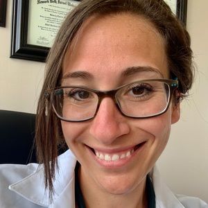 Meet your Posher, Rebecca